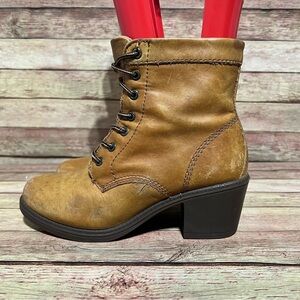 Kodiak Brown Leather Lace Up Boots